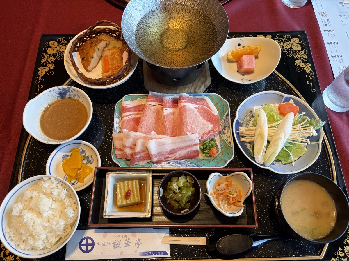 桜華亭の黒豚しゃぶ御膳