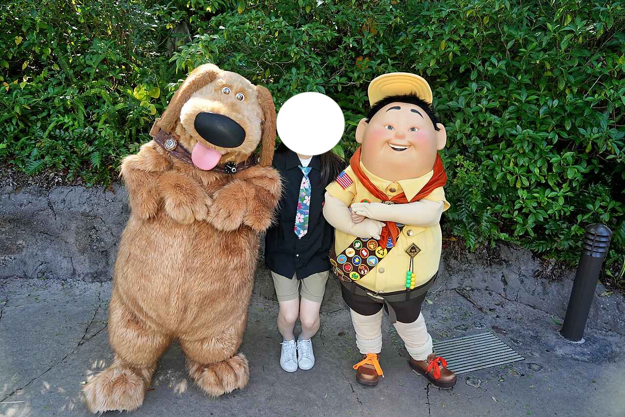 ダグ&ラッセルとのキャラクターグリーティング